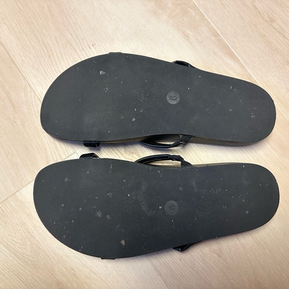 a new day Black Dual Strap Sandals - size 8 - Picture 3 of 3